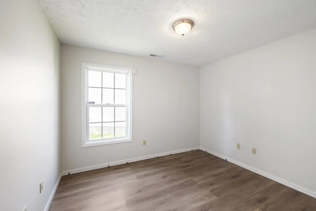 4967 Bell Avenue Shelbyville KY 40065