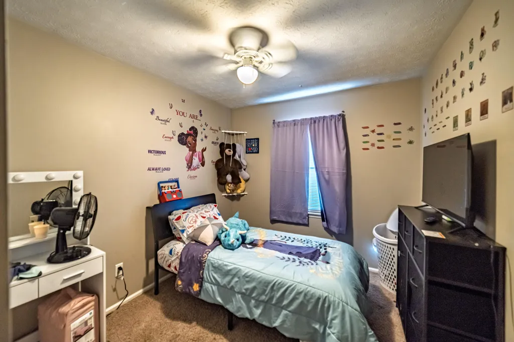6235 Benton Road Paducah KY 42003