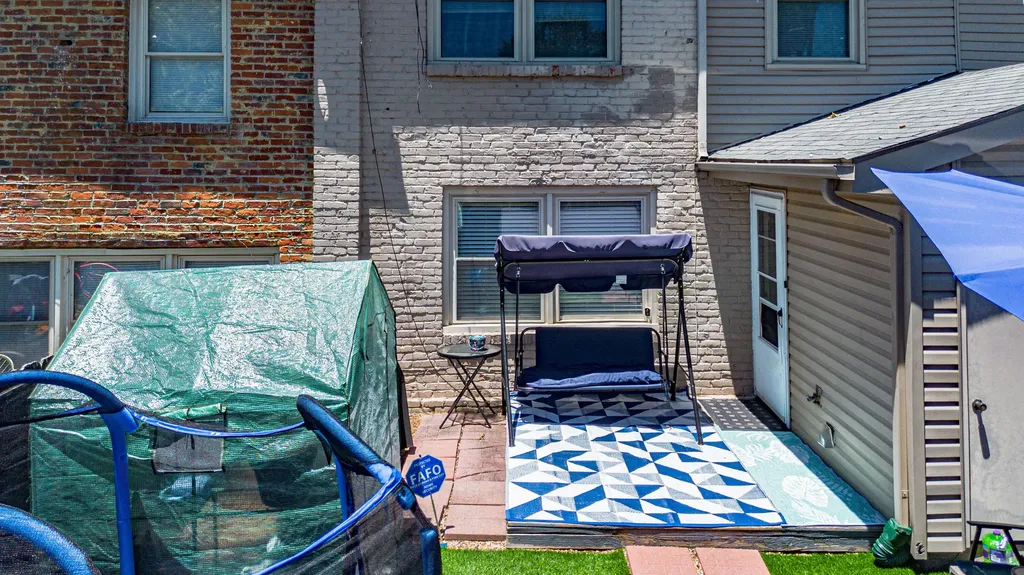 6235 Benton Road Paducah KY 42003