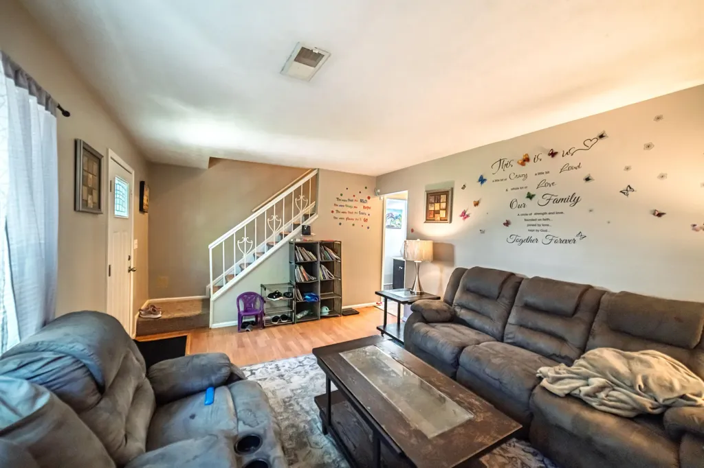 6235 Benton Road Paducah KY 42003