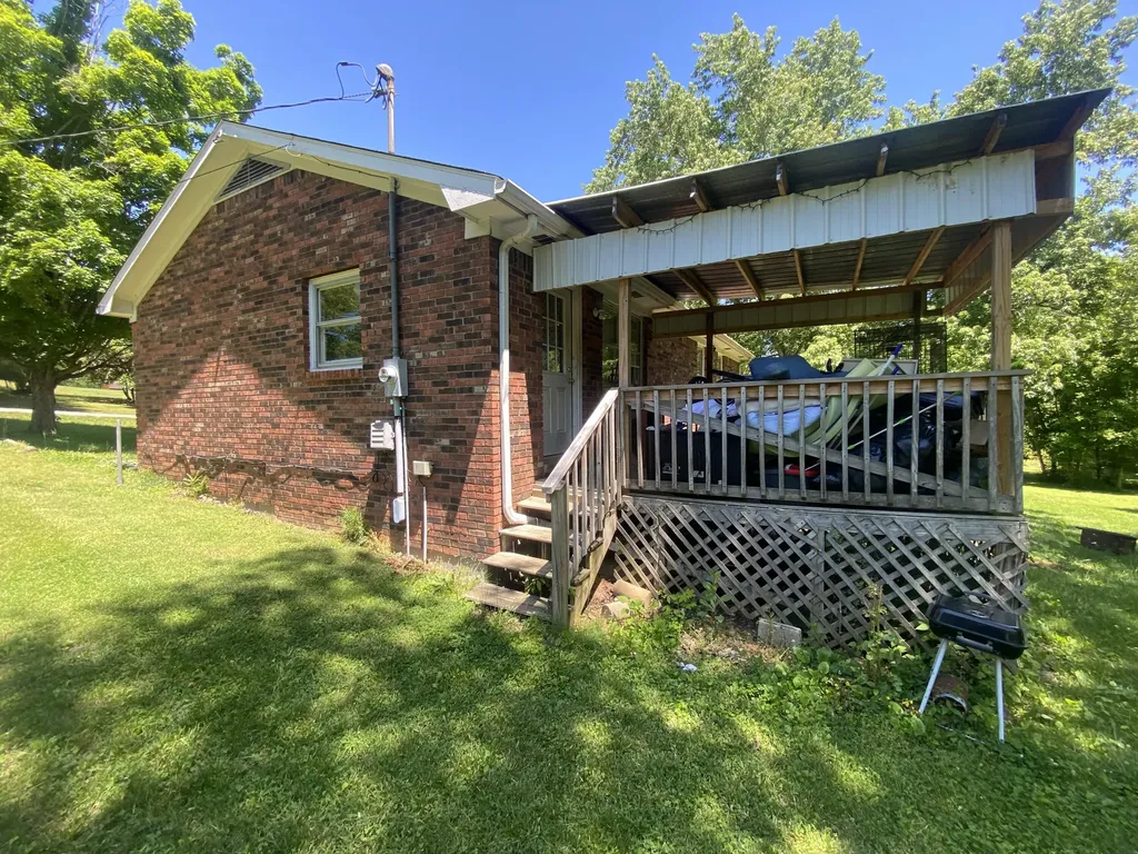 125 Hilltop Street Cadiz KY 42211