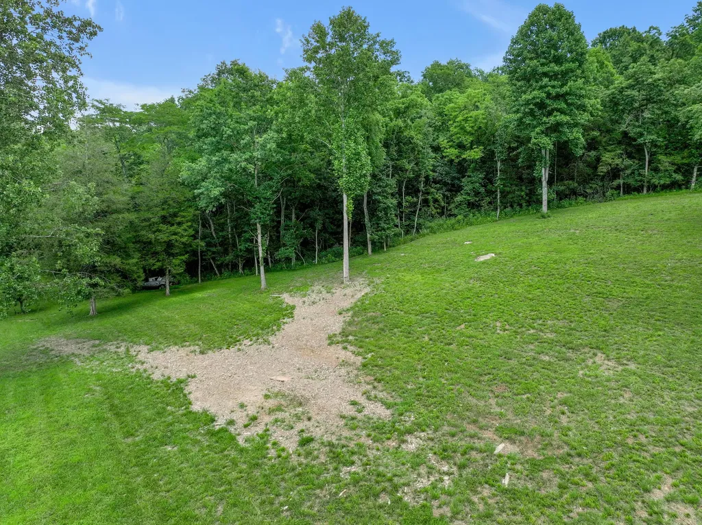 231 Fintville Road Versailles KY 40383