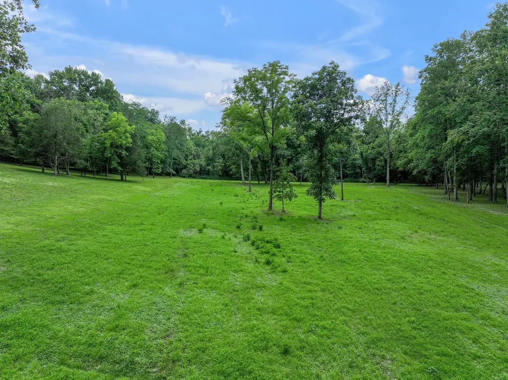 231 Fintville Road Versailles KY 40383