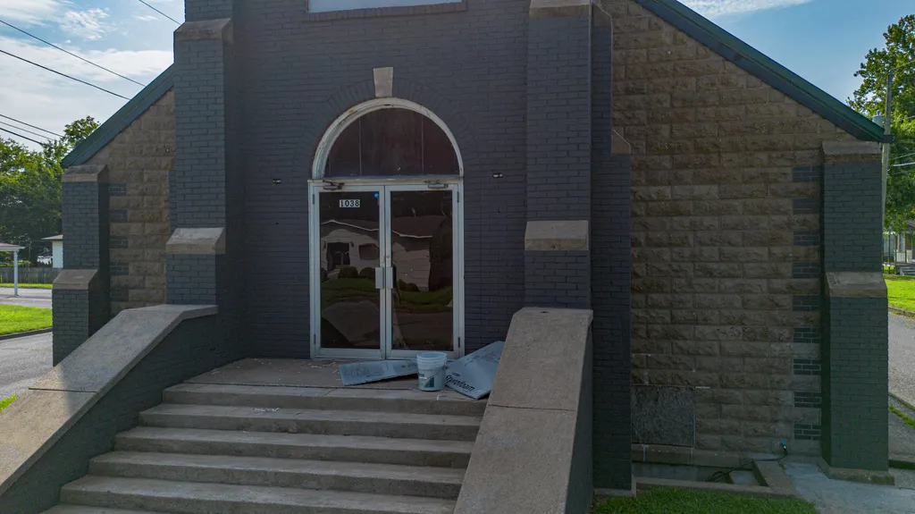 1038 Burnett Street Paducah KY 42001