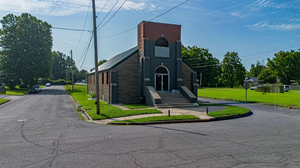 1038 Burnett Street Paducah KY 42001