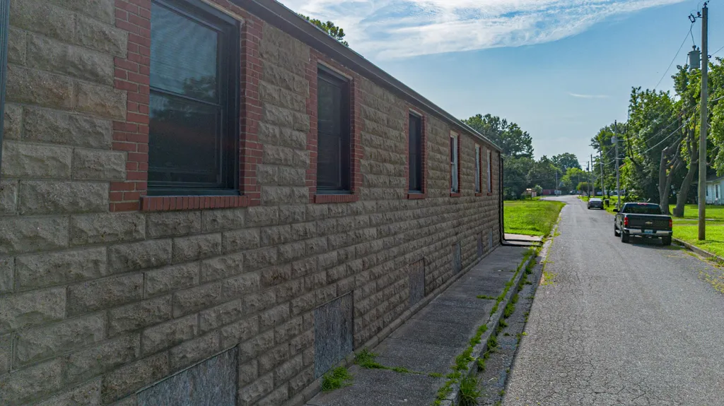 1038 Burnett Street Paducah KY 42001