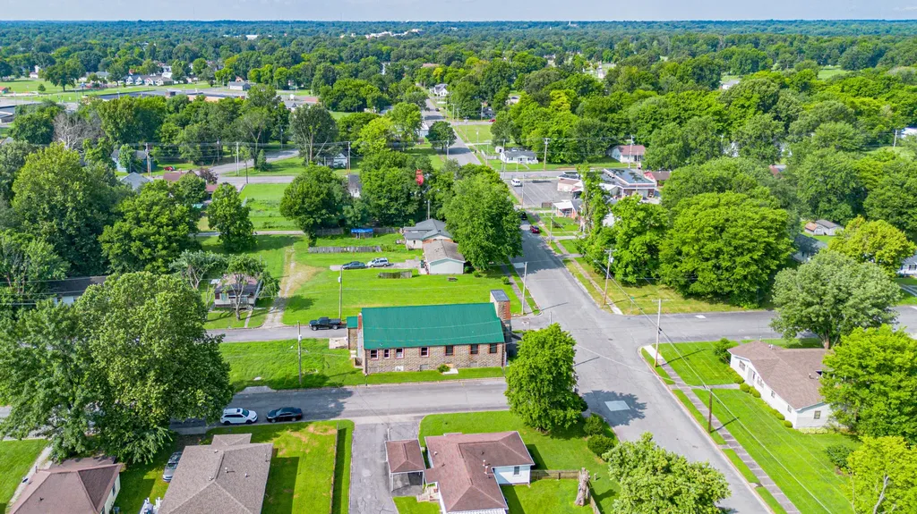 1038 Burnett Street Paducah KY 42001