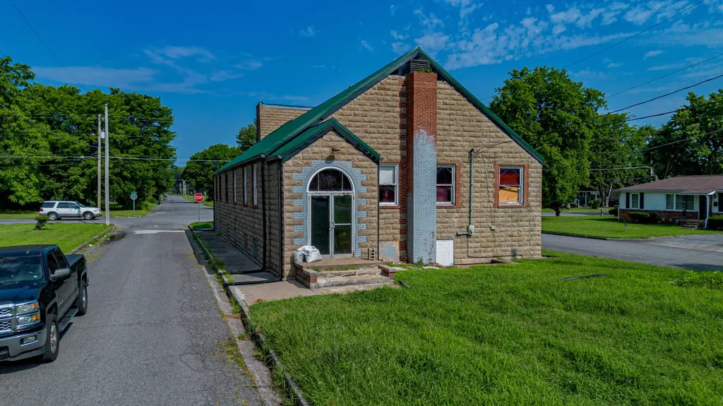 1038 Burnett Street Paducah KY 42001