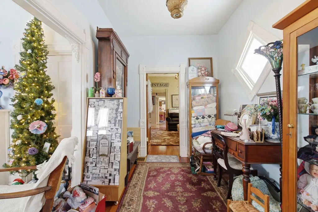 303 S Broadway Street Georgetown KY 40324