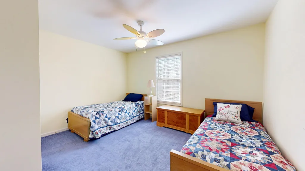 300 Rocky Point Lane Gilbertsville KY 42044
