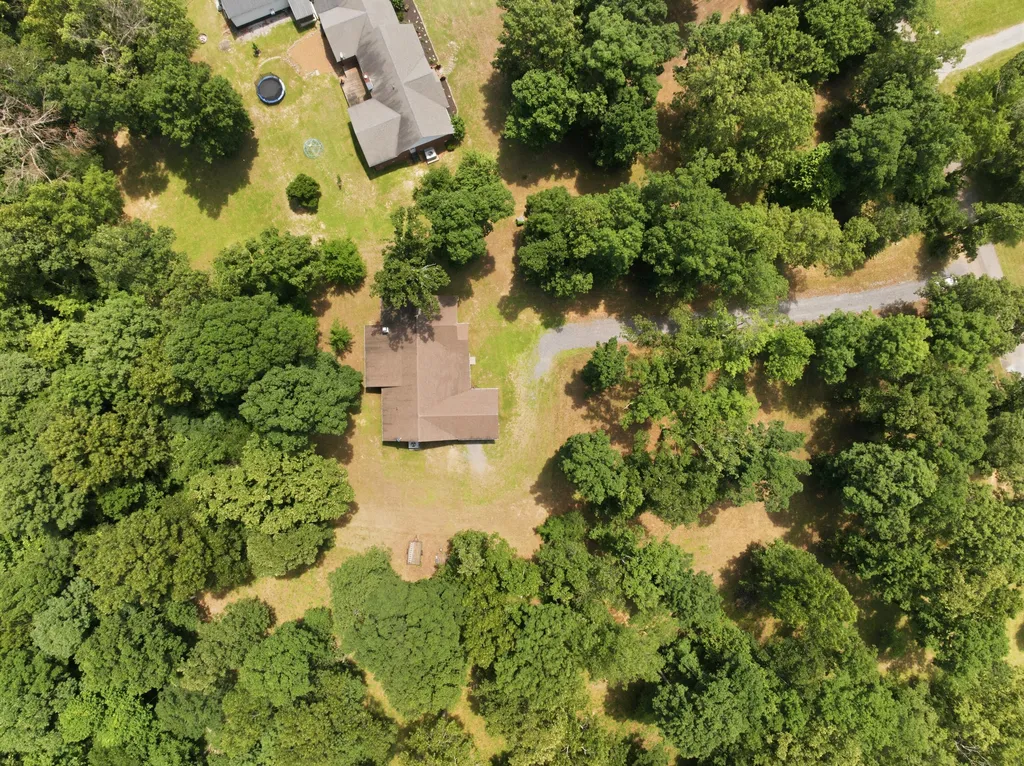 300 Rocky Point Lane Gilbertsville KY 42044