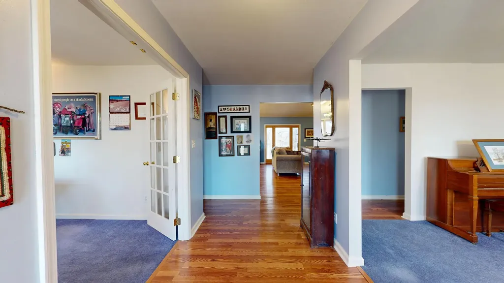 300 Rocky Point Lane Gilbertsville KY 42044