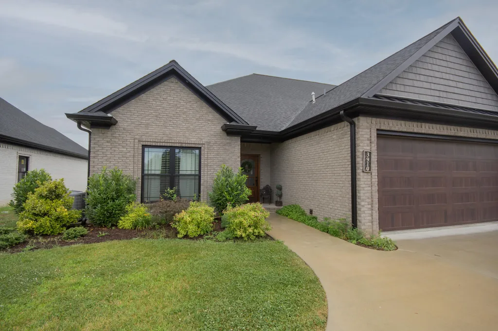 3910 Pines Road Paducah KY 42001