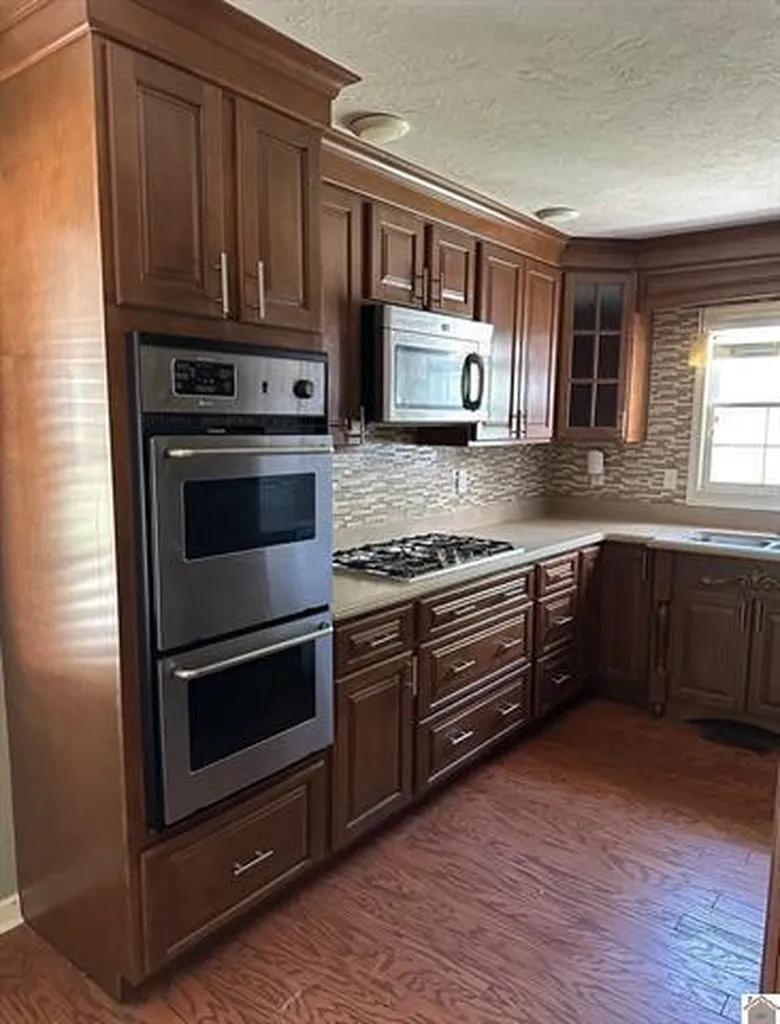 718 Moscow Avenue Hickman KY 42050