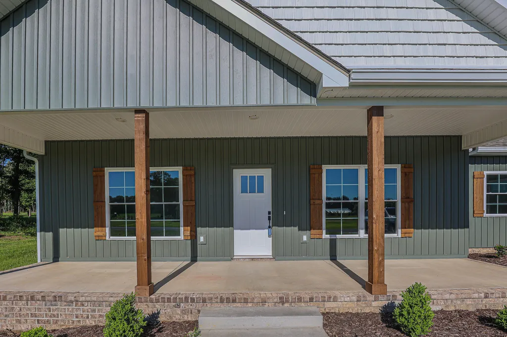 261 Ayly Estates Drive Mayfield KY 42066