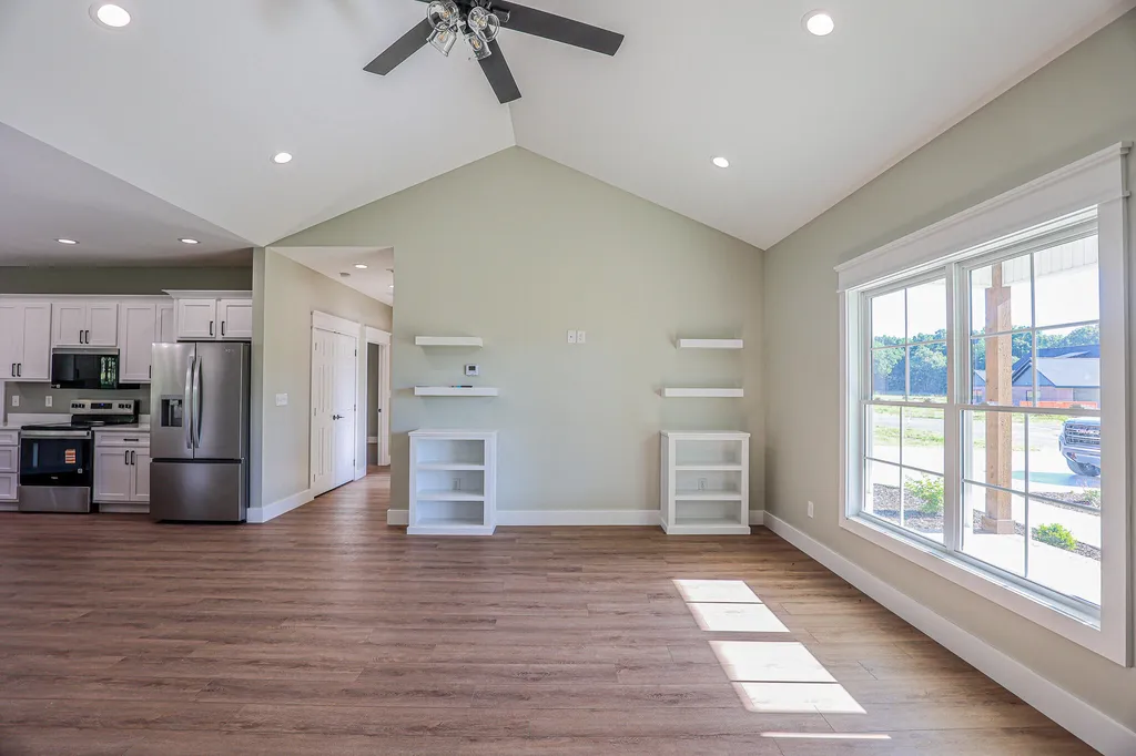 261 Ayly Estates Drive Mayfield KY 42066