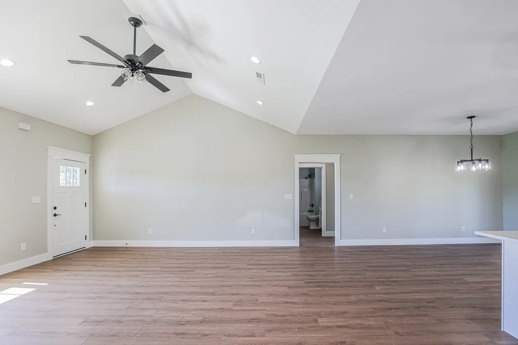 261 Ayly Estates Drive Mayfield KY 42066