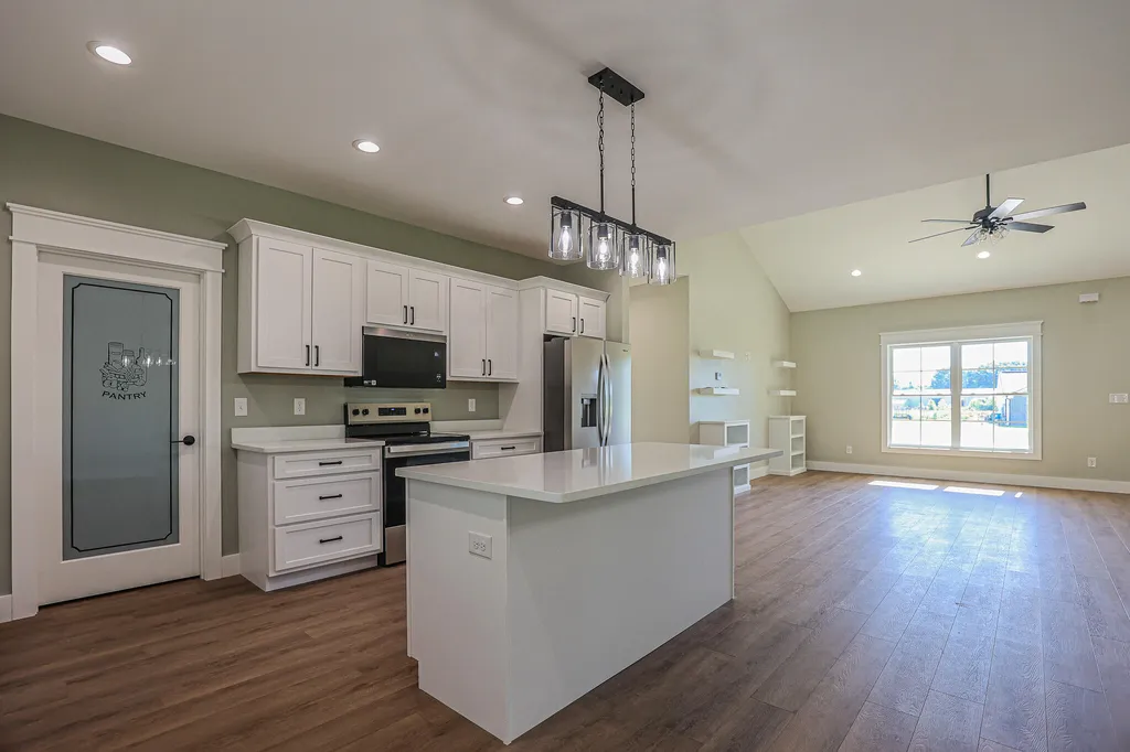 261 Ayly Estates Drive Mayfield KY 42066