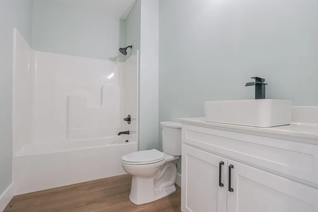 261 Ayly Estates Drive Mayfield KY 42066
