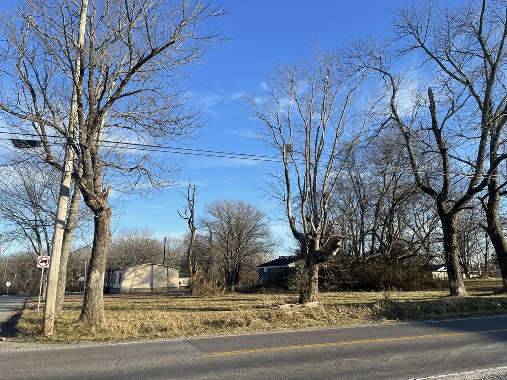 521 S 4th Street Murray KY 42071