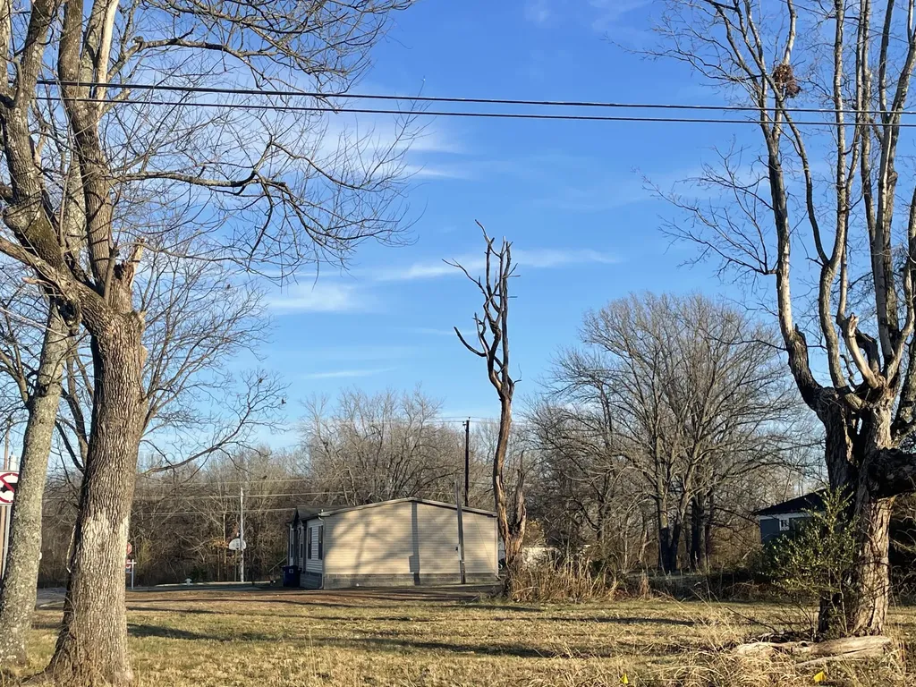 521 S 4th Street Murray KY 42071