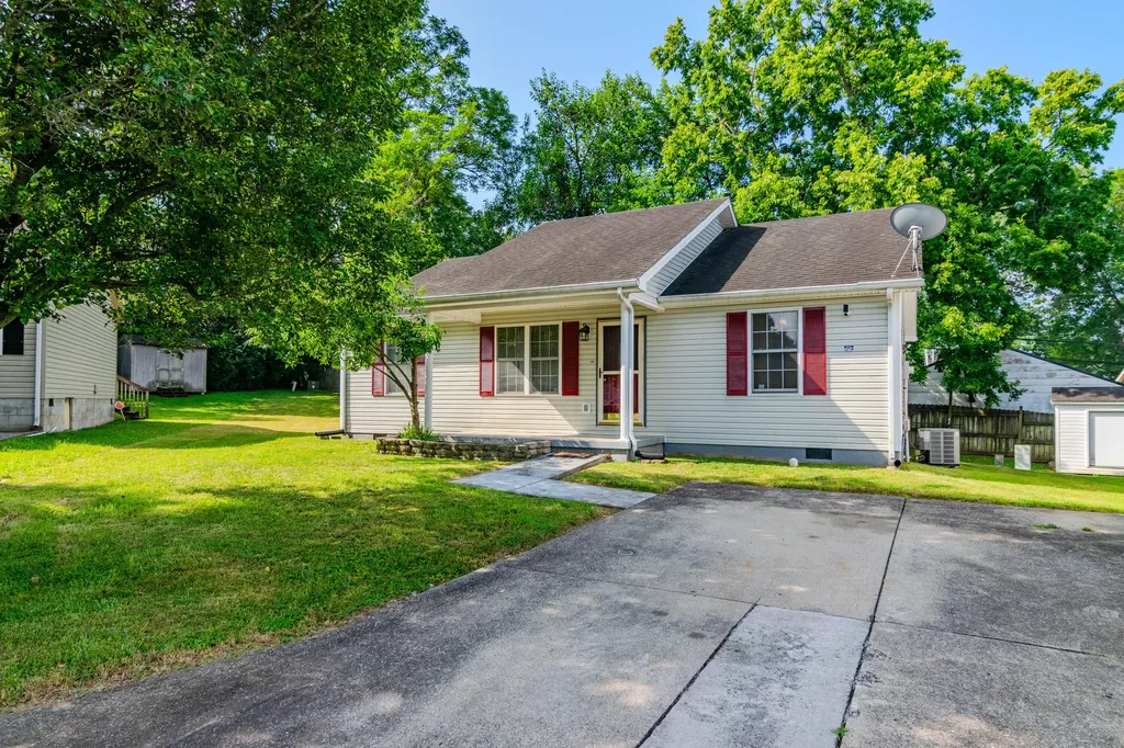 491 Hidden Hills Way Winchester KY 40391