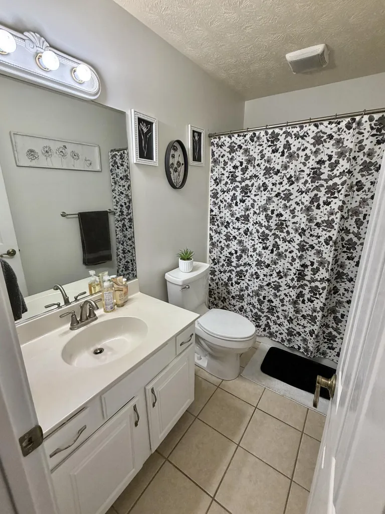 227 Grace Nell Drive Paducah KY 42003