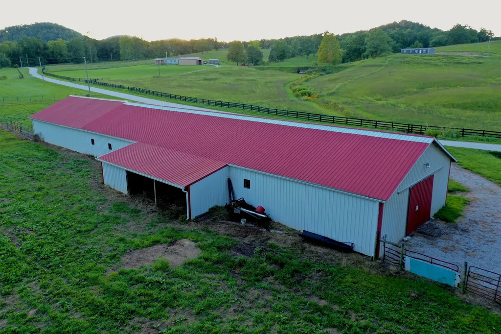 155 Spruce Valley Lane Jeffersonville KY 40337