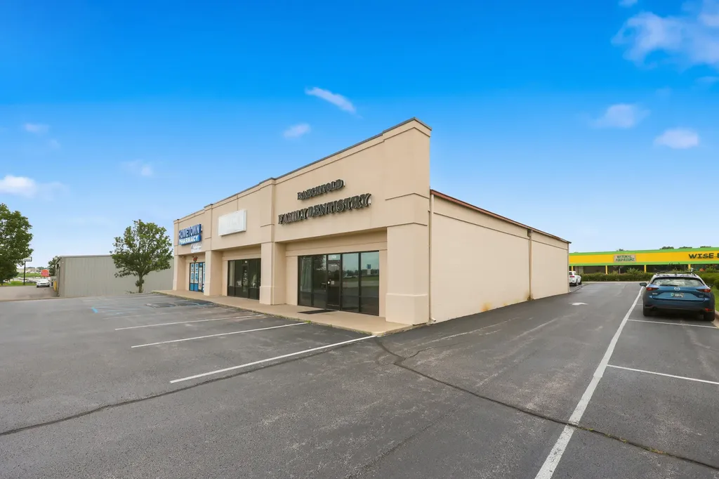 2004 Merchant Drive Richmond KY 40475