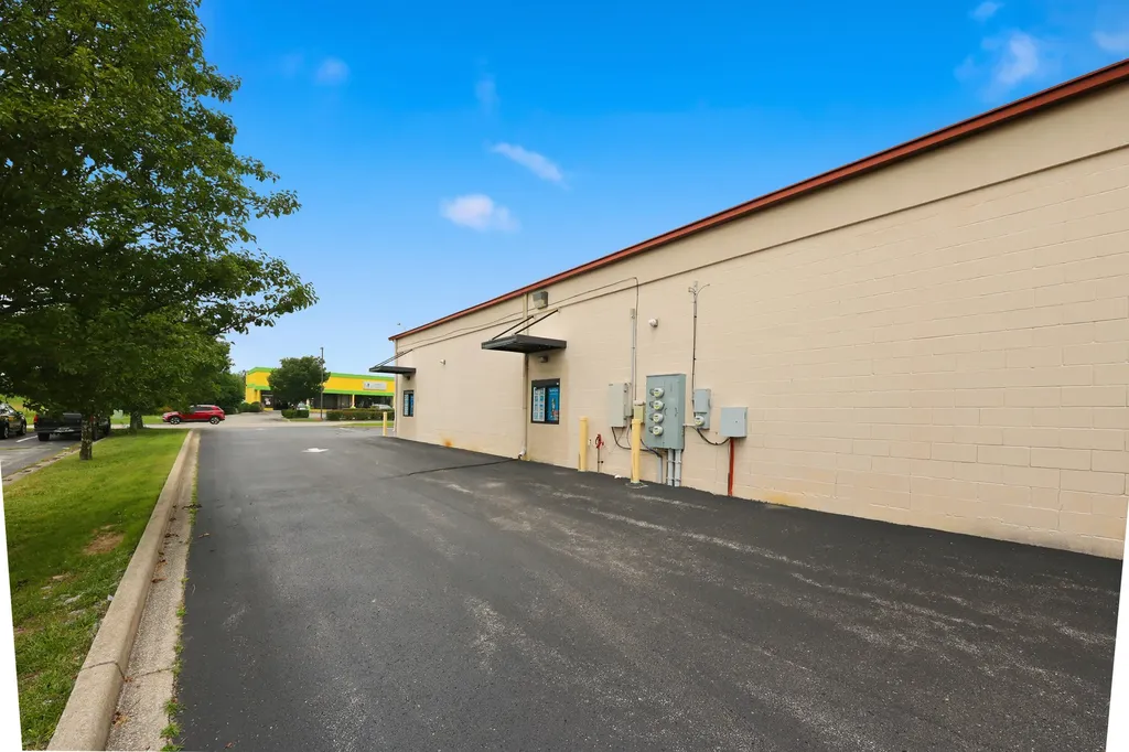2004 Merchant Drive Richmond KY 40475