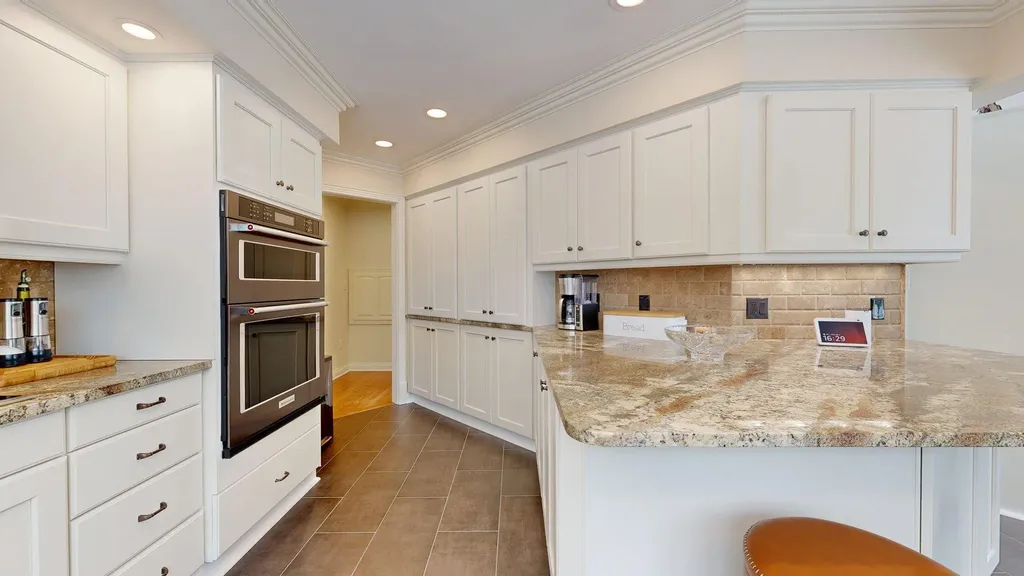 4041 Alameda Crescent Paducah KY 42001