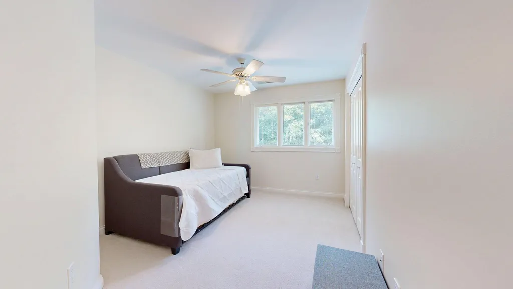 4041 Alameda Crescent Paducah KY 42001