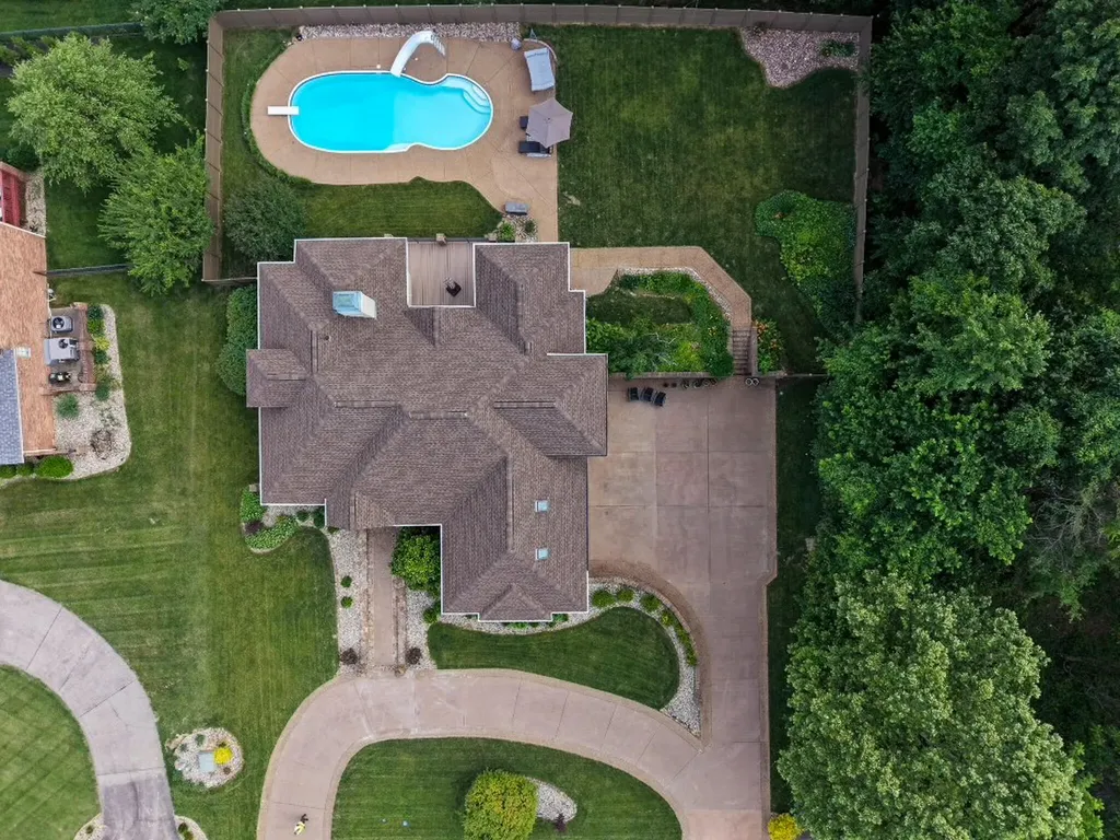 4041 Alameda Crescent Paducah KY 42001