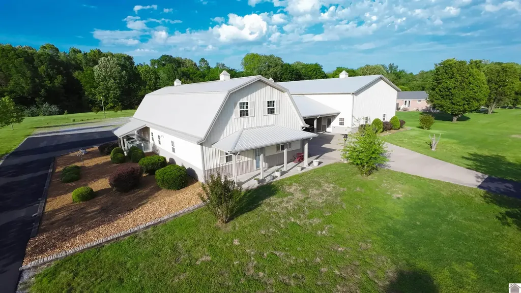 1040 Lone Valley Road Calvert City KY 42029