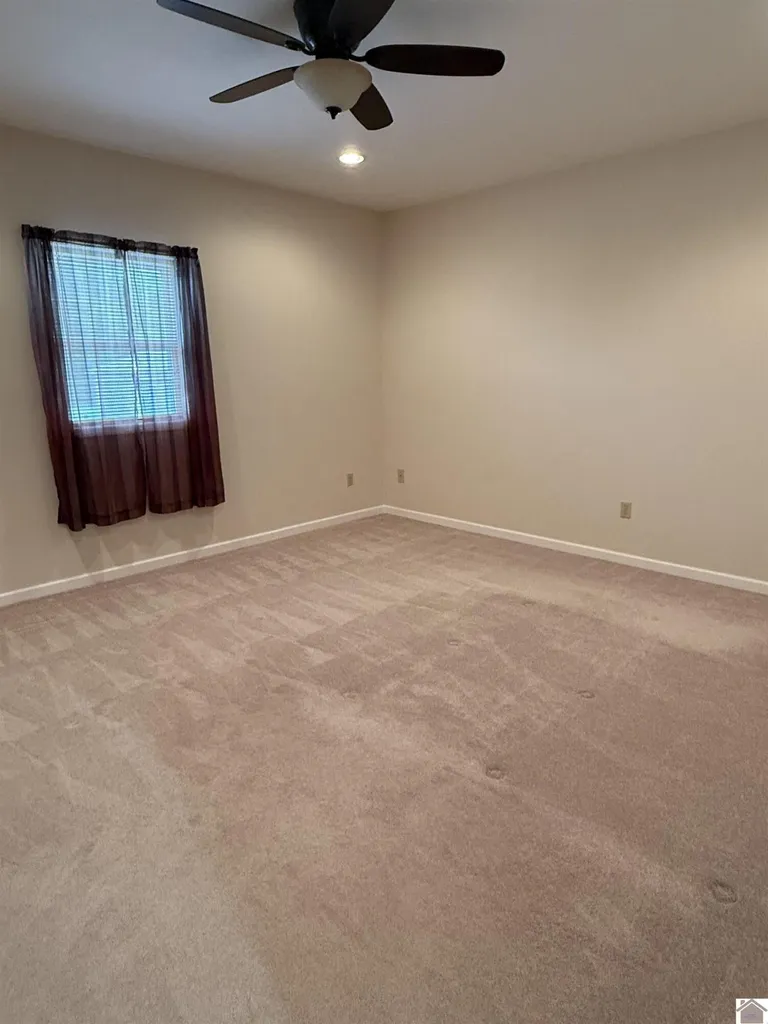 1040 Lone Valley Road Calvert City KY 42029
