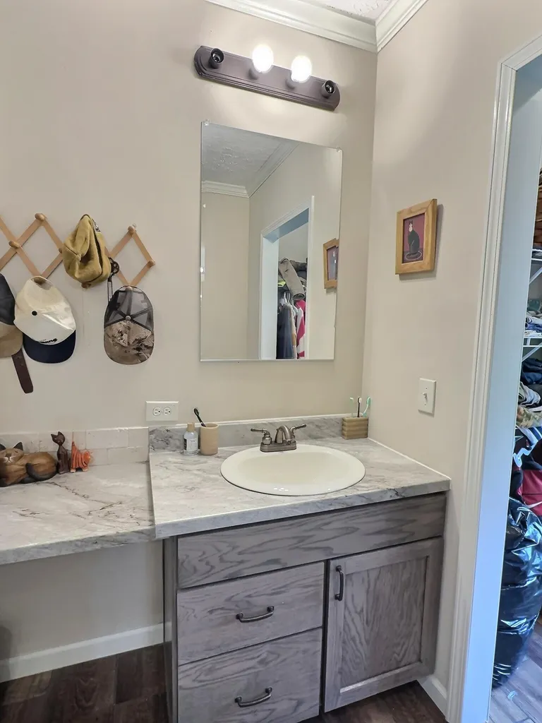 3549 Wiswell Road Murray KY 42071