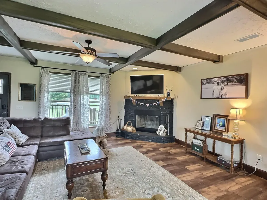 3549 Wiswell Road Murray KY 42071