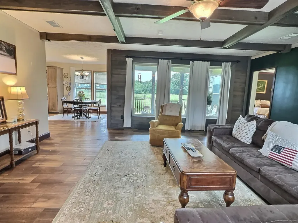 3549 Wiswell Road Murray KY 42071