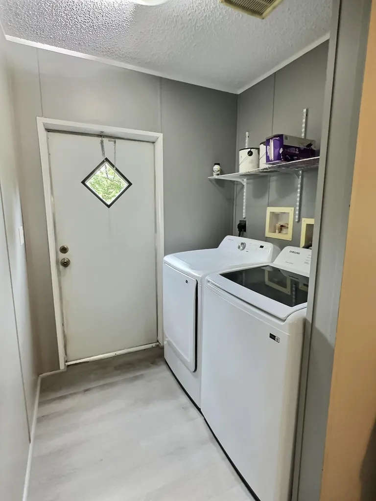 80 Bluegill Lane Murray KY 42071