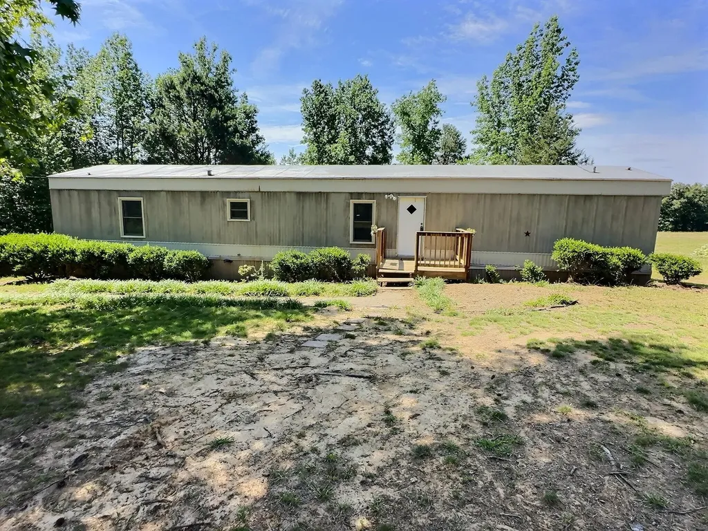 80 Bluegill Lane Murray KY 42071