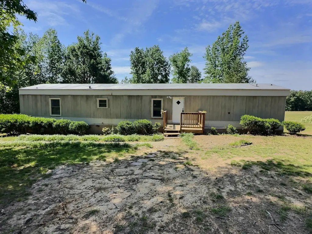 80 Bluegill Lane Murray KY 42071