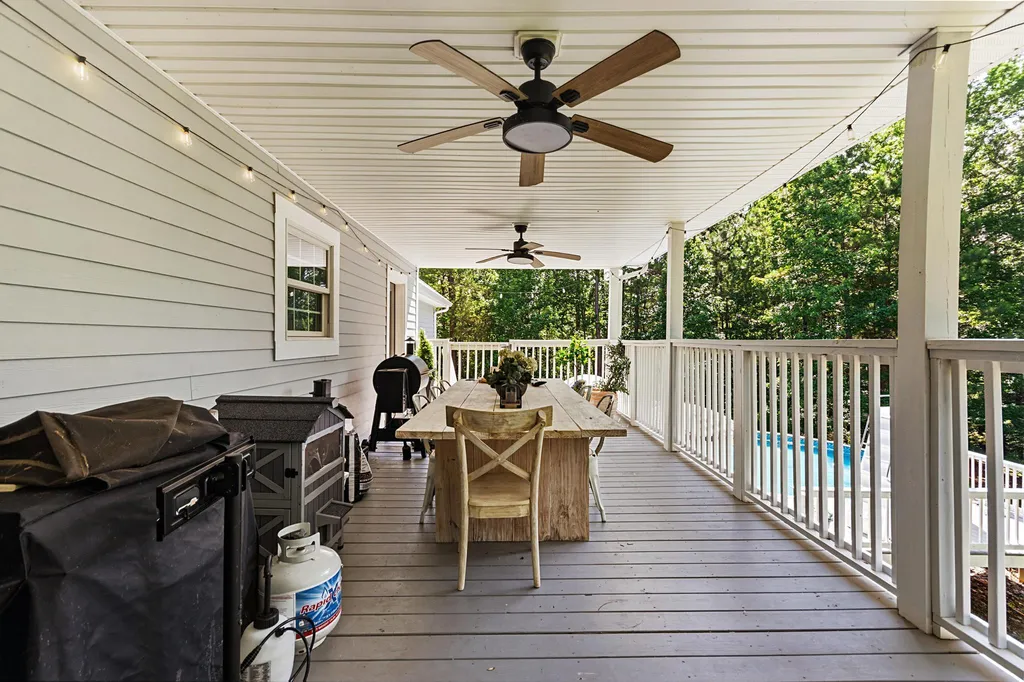 130 Crosscreek Road Cadiz KY 42211