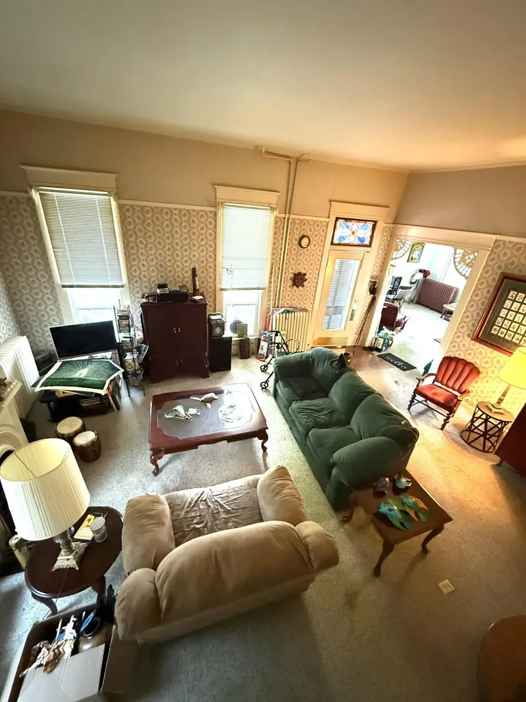 527 S 7th Street Mayfield KY 42066