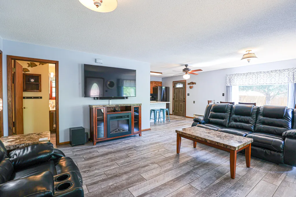 396 Shoreline Drive New Concord KY 42076
