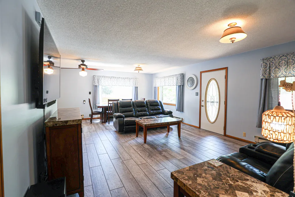 396 Shoreline Drive New Concord KY 42076