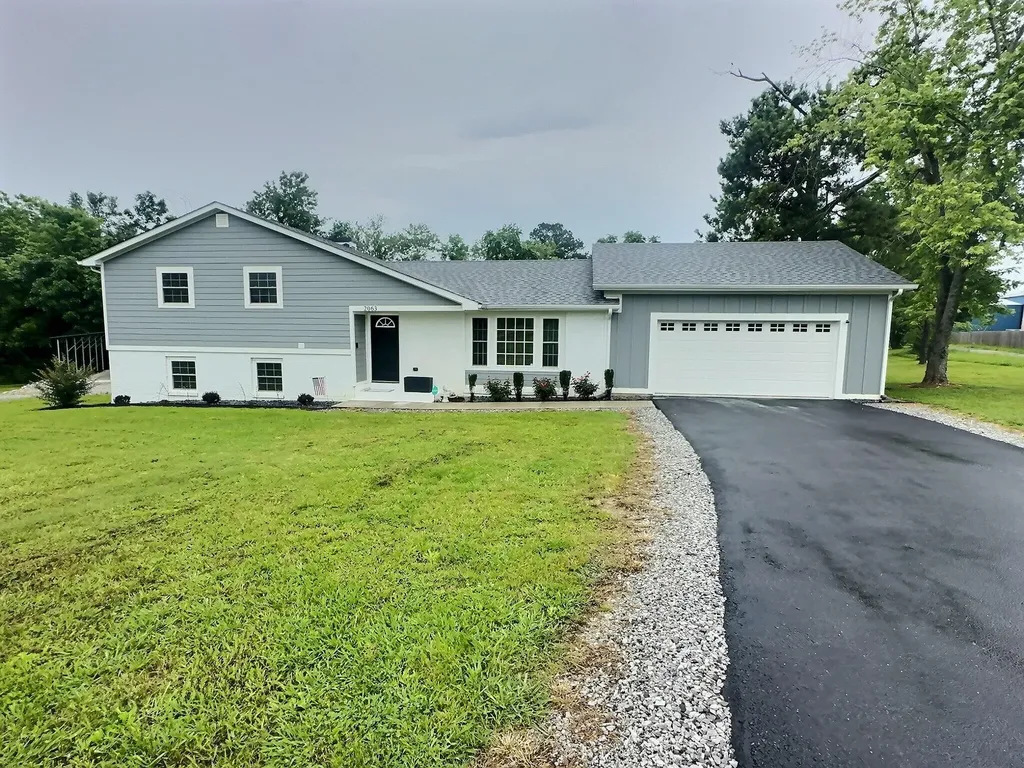2063 Kentucky 58 Mayfield KY 42066