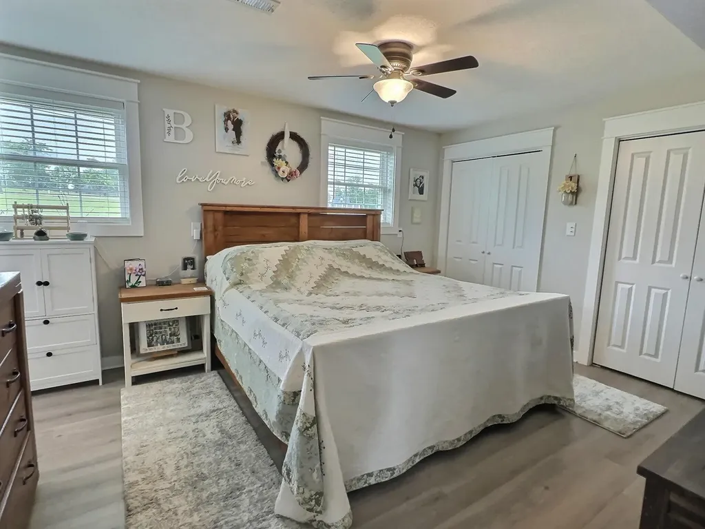 2063 Kentucky 58 Mayfield KY 42066