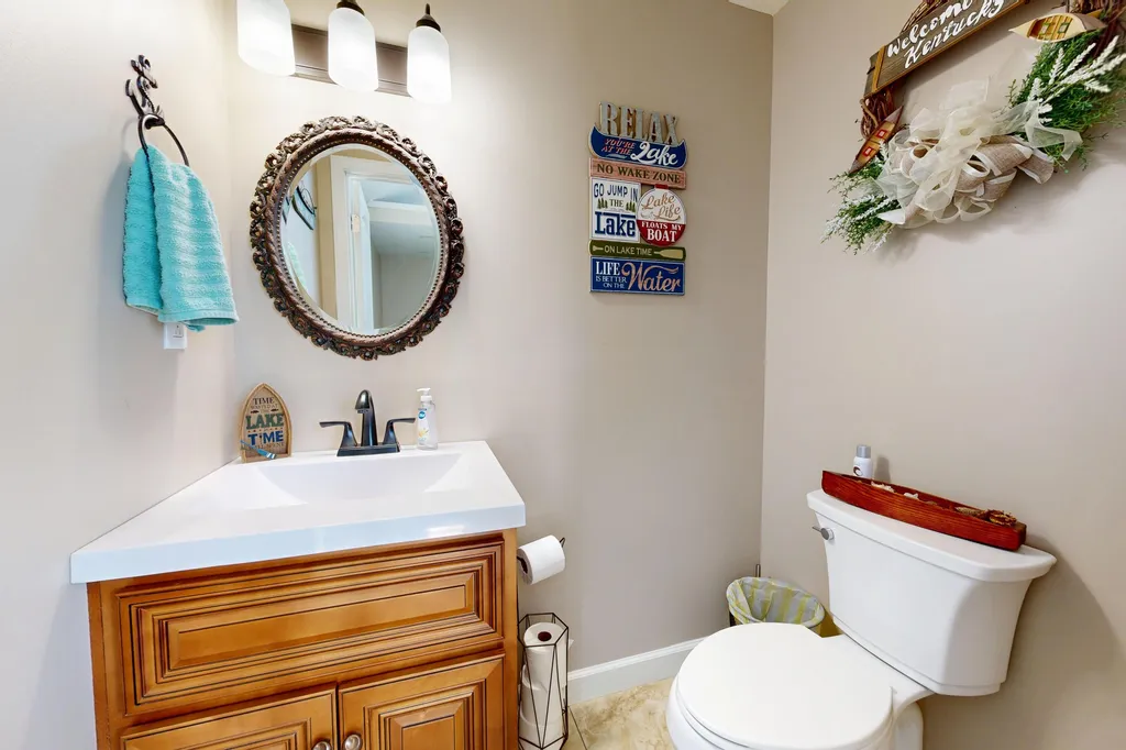 378 Little Oaks Lane Murray KY 42071