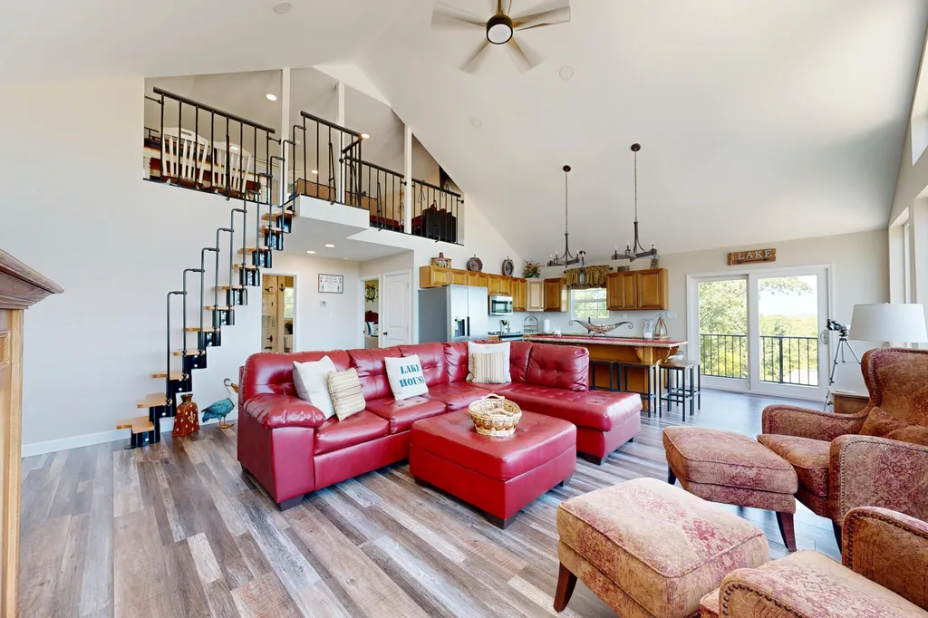 378 Little Oaks Lane Murray KY 42071