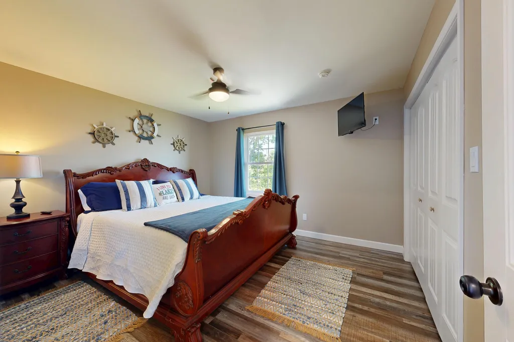 378 Little Oaks Lane Murray KY 42071